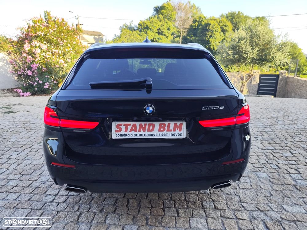 BMW 530 e Line Luxury - 24