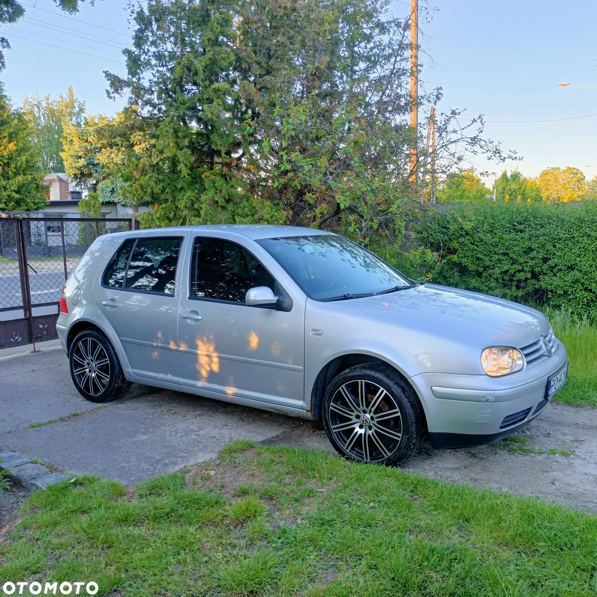 Volkswagen Golf IV 2.0 4Mot Highline - 1