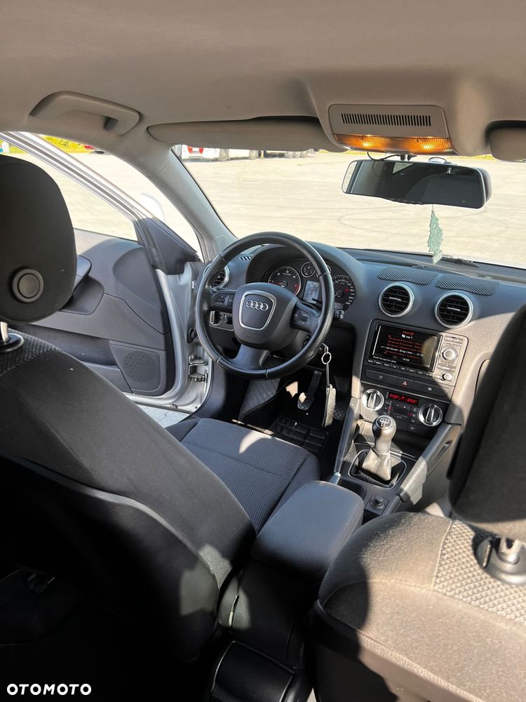 Audi A3 - 8