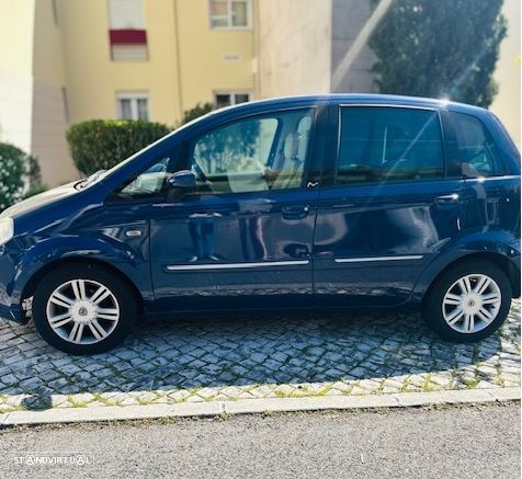 Lancia Musa 1.3 16V M-jet Platino - 1