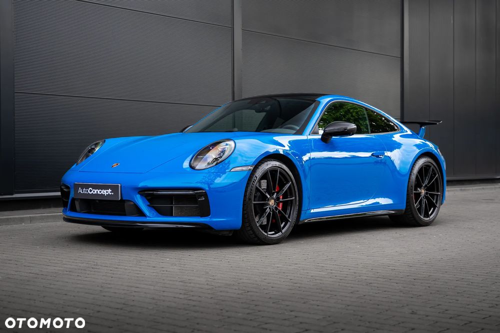Porsche 911 Carrera 4S - 1