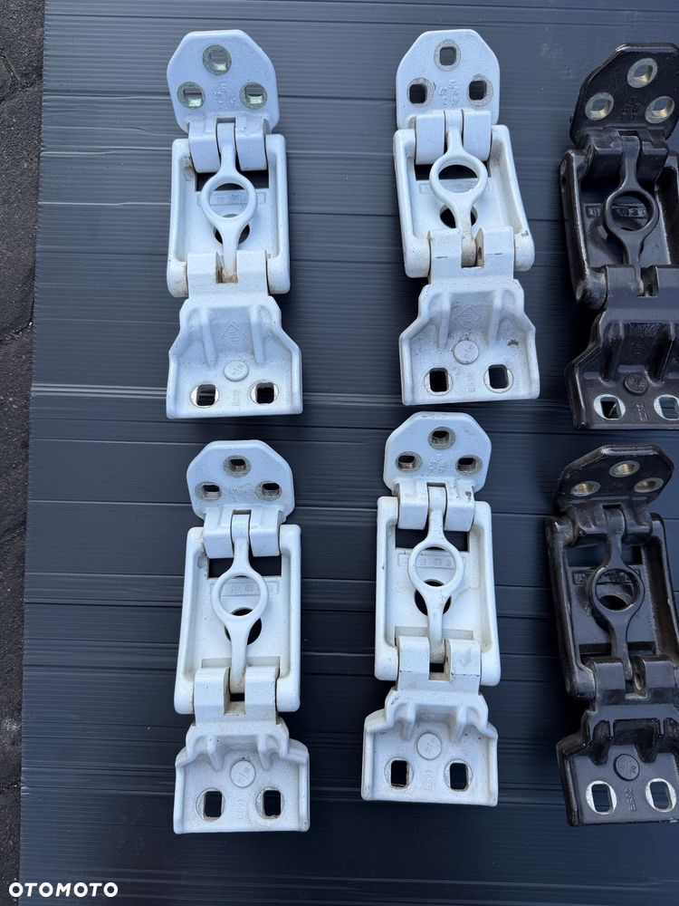 Zawias drzwi tylnych 270 stopni Renault Master III 844009783R - 8