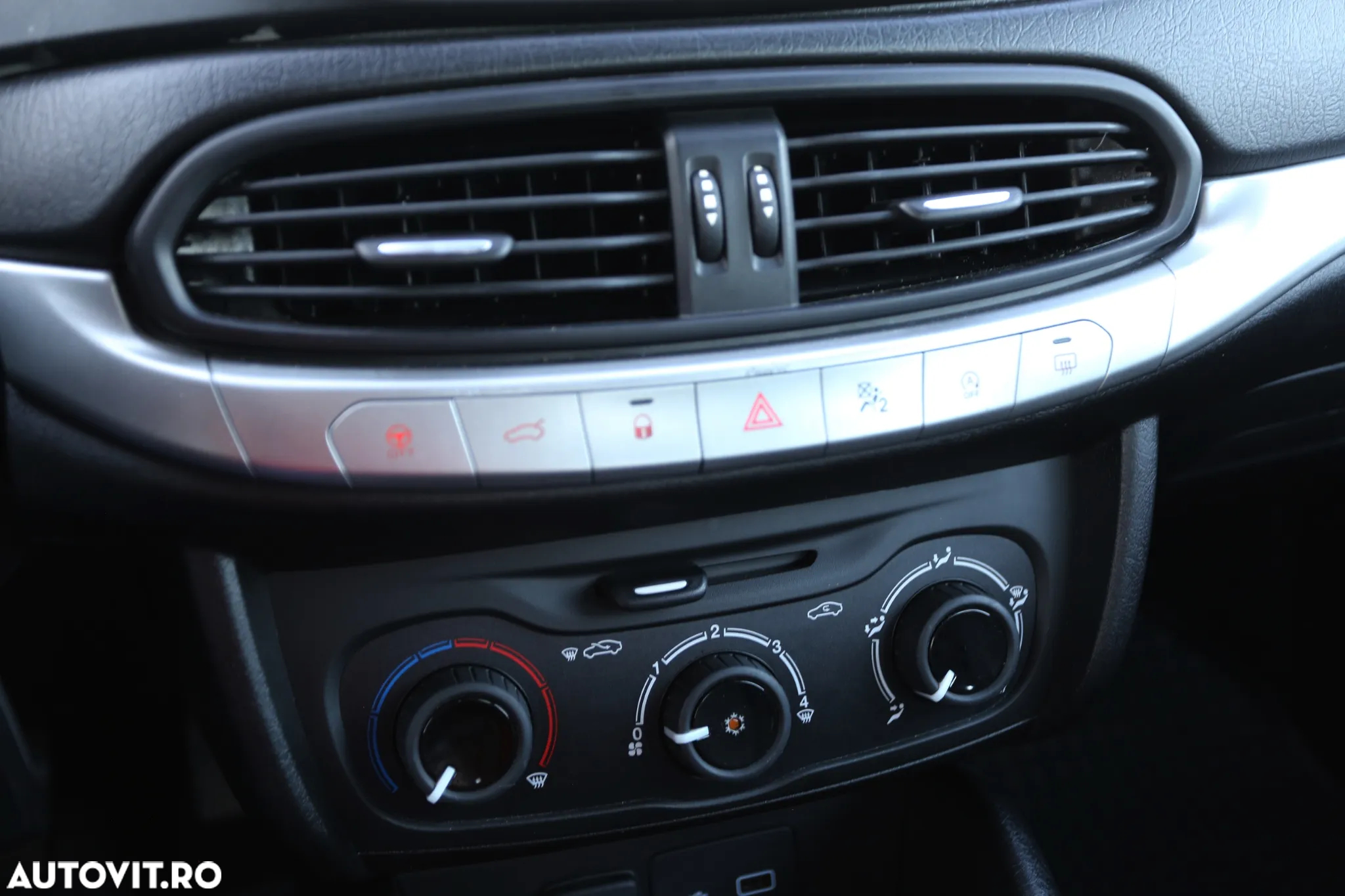 Fiat Tipo 1.4 Lounge - 16
