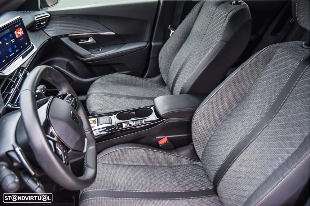 Peugeot 2008 1.2 Hybrid Allure e-DCS6 - 9