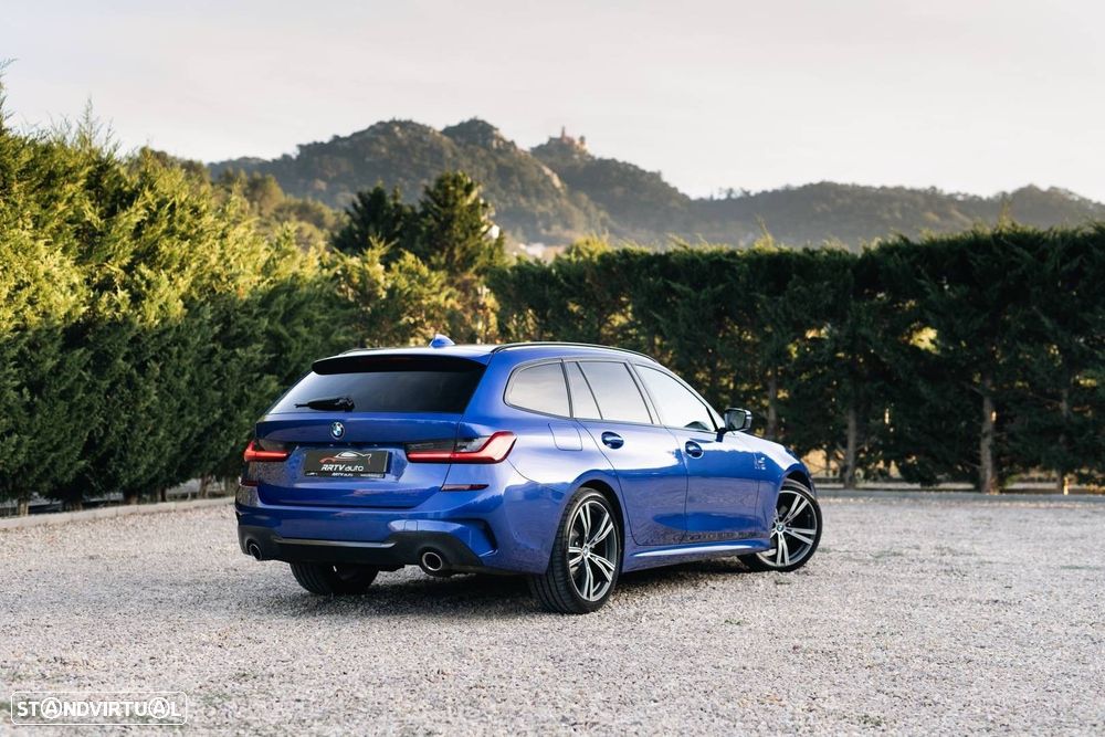 BMW 320 d Pack Desportivo M Auto - 13