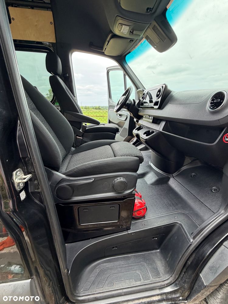 Mercedes-Benz SPRINTER - 6