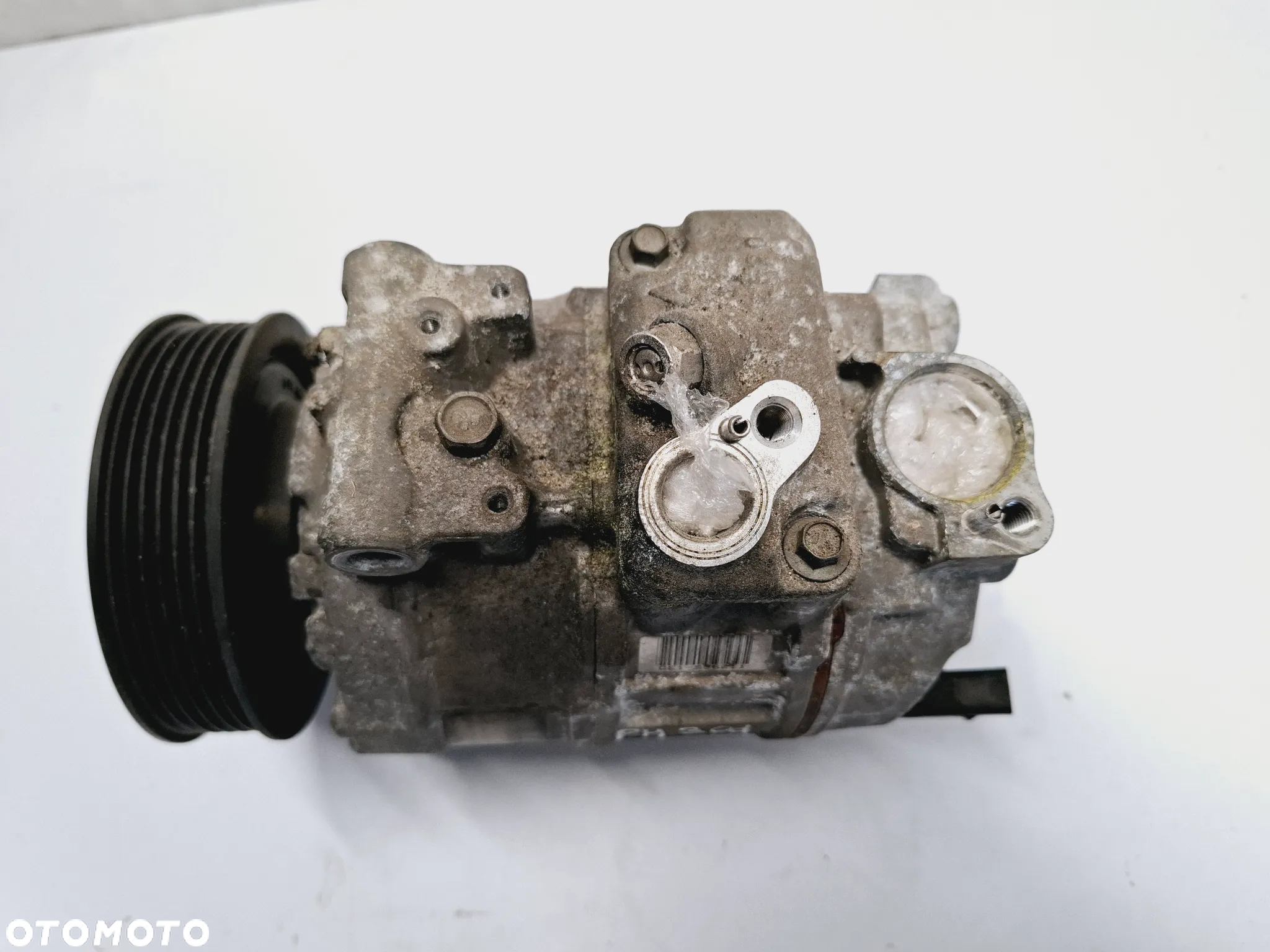 Pompa Kompresor Sprężarka Klimatyzacji 7SEU17C 2.7 3.0 TDI Audi VW - 2