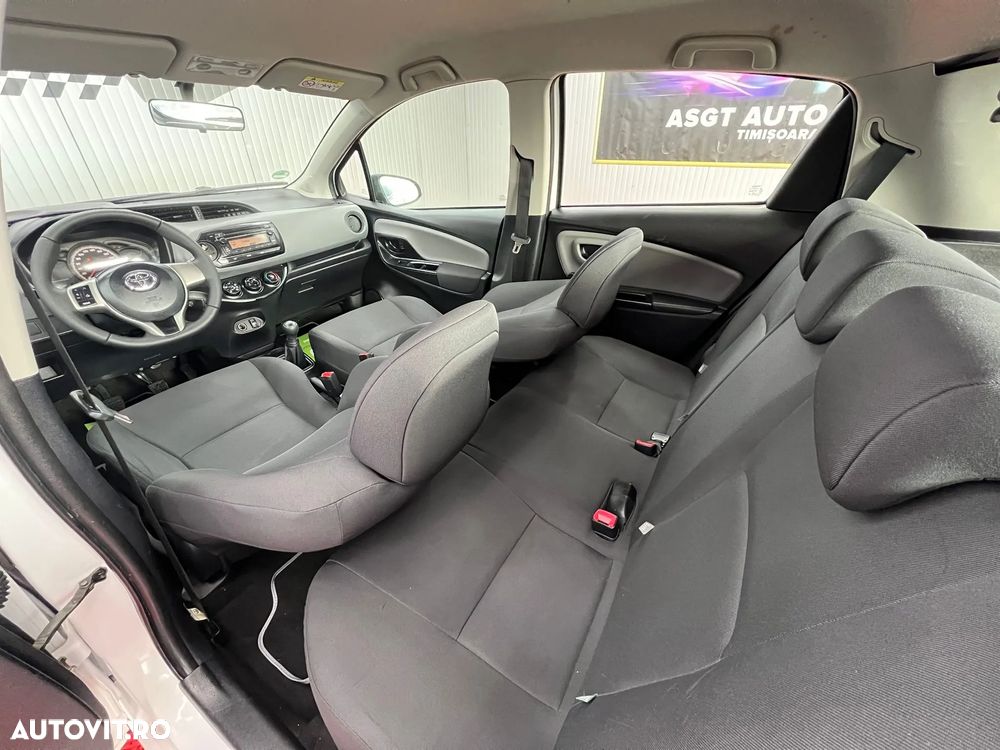 Toyota Yaris 1.0 VVT-i - 13