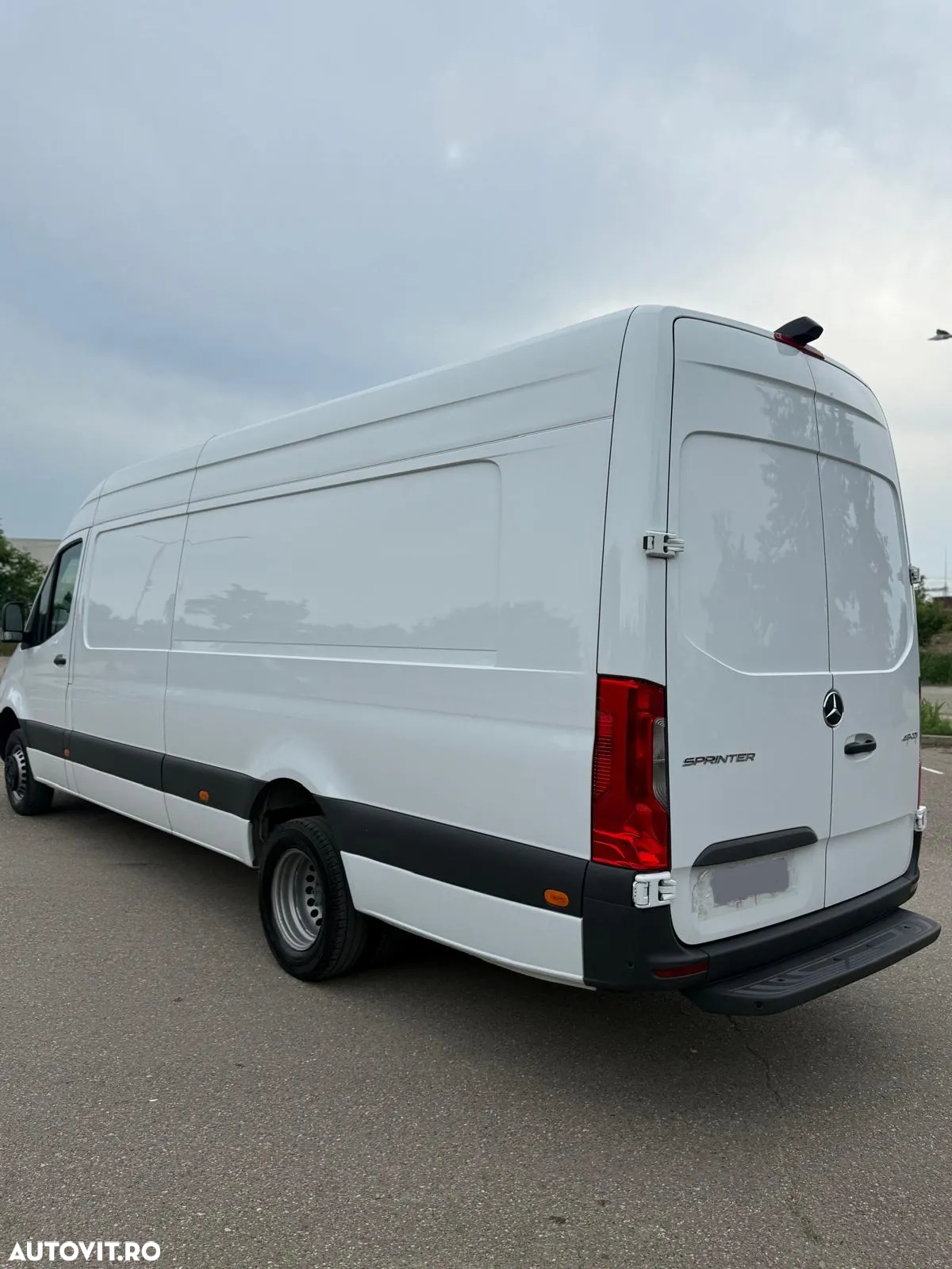 Mercedes-Benz Sprinter - 27
