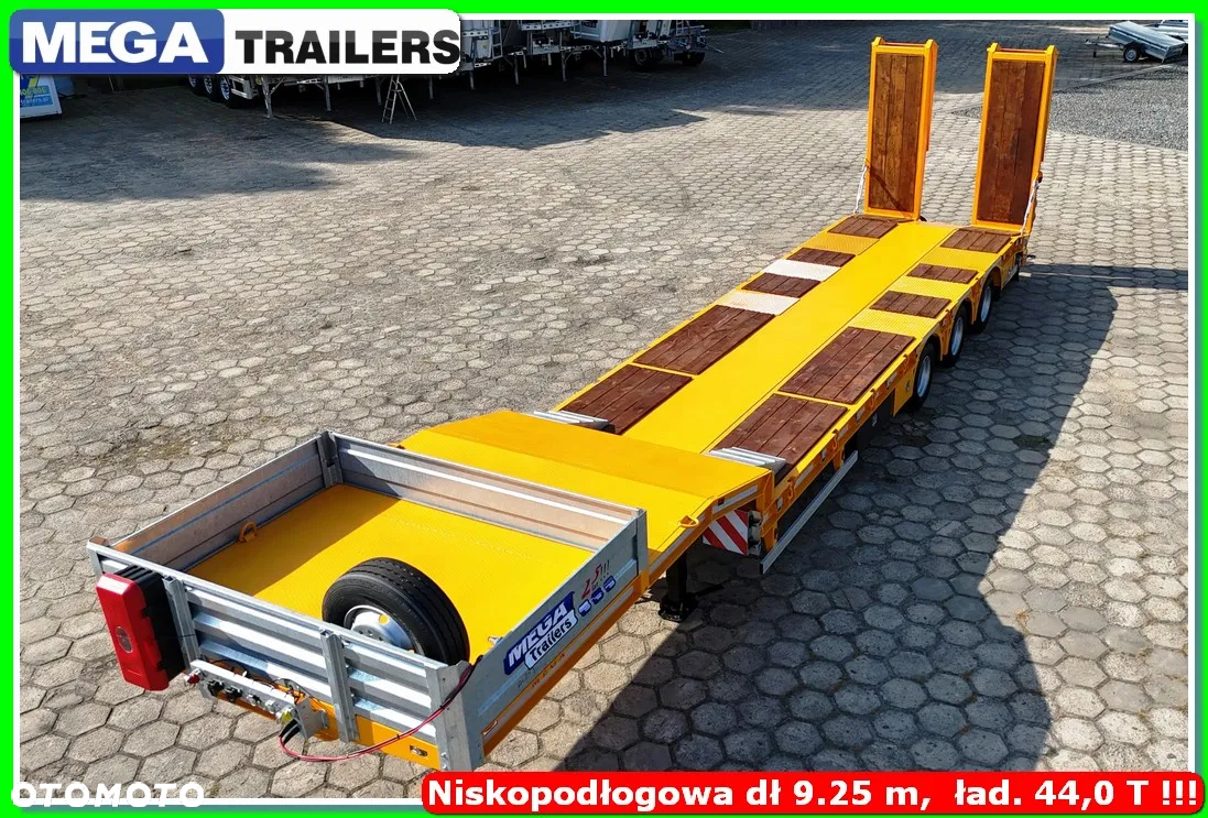 Mega Niska podłoga, DMC 54 T, oś skrętna, najazdy HYDRULICZNE 4,0 M !!! - 34