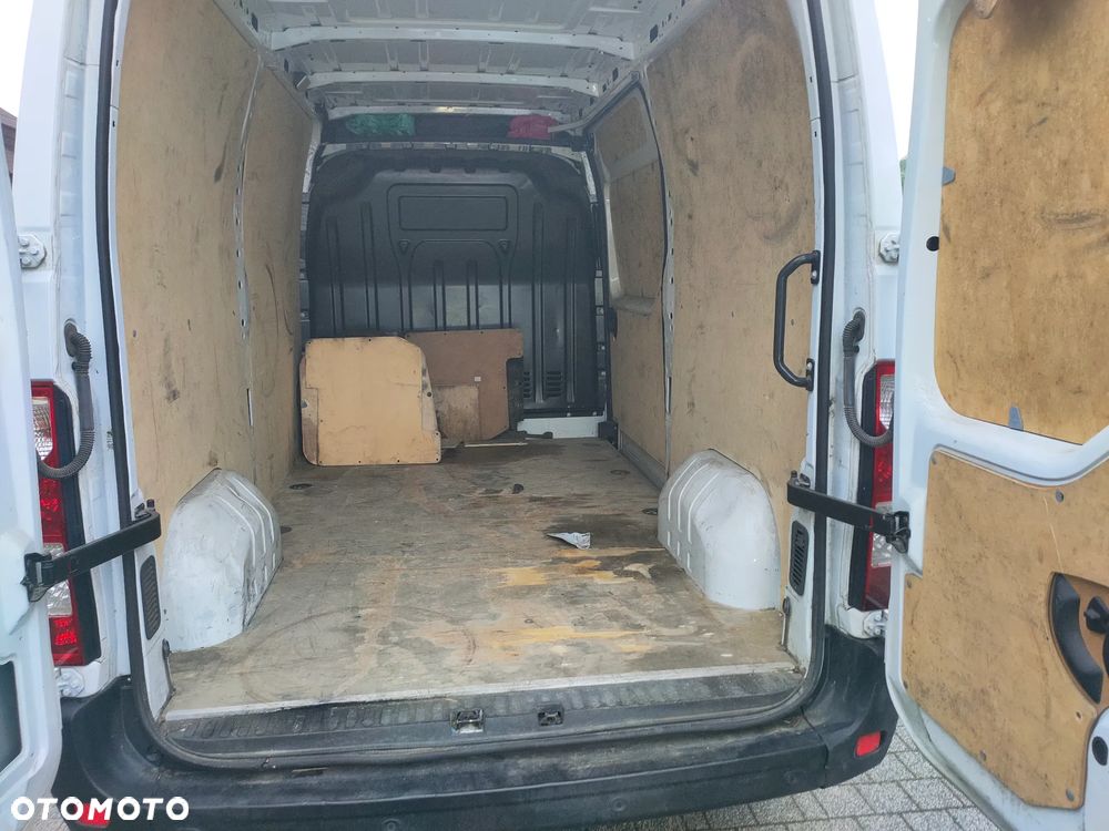 Renault MASTER  IV - 10