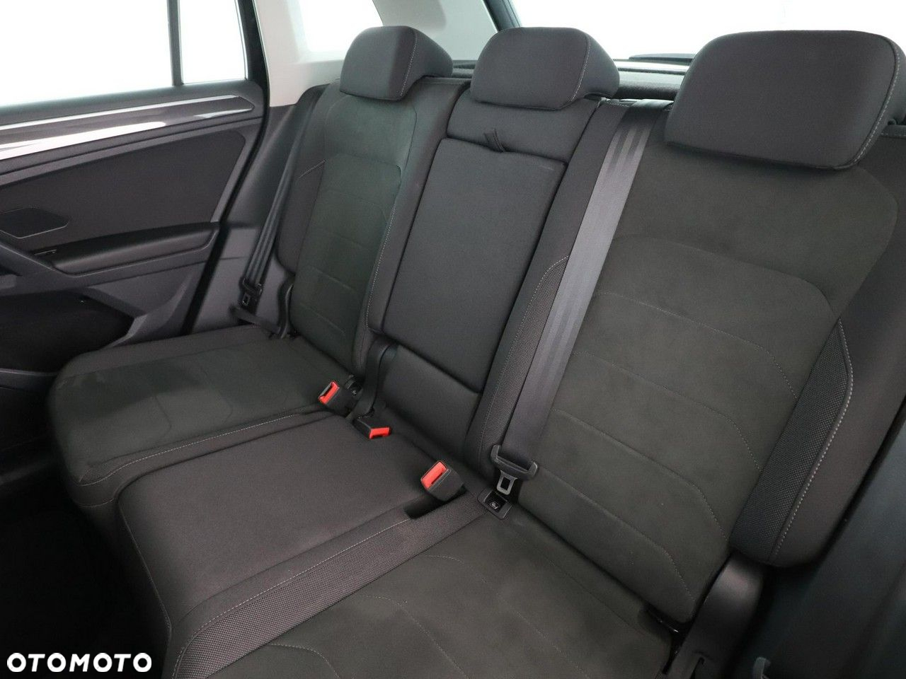 Volkswagen Tiguan 2.0 TDI Elegance DSG - 17
