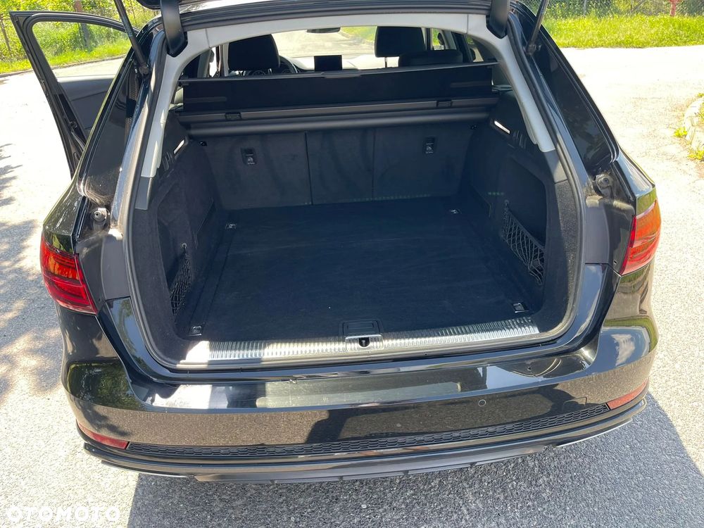 Audi A4 Avant 35 TFSI sport - 17