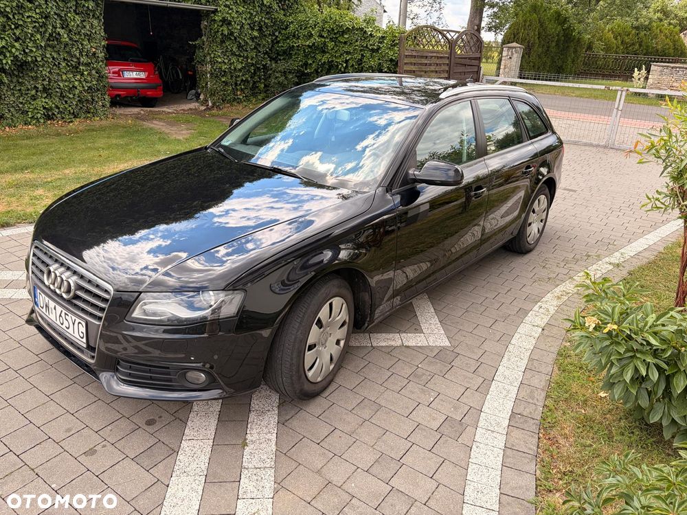 Audi A4 Avant - 9