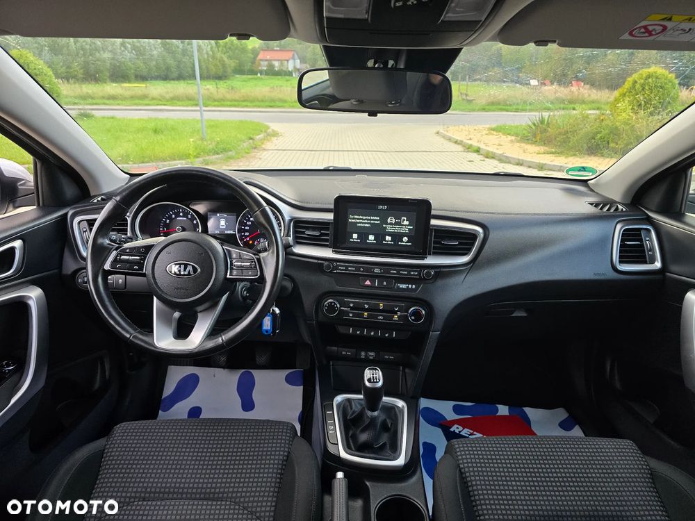 Kia Ceed 1.4 L Business Line - 35