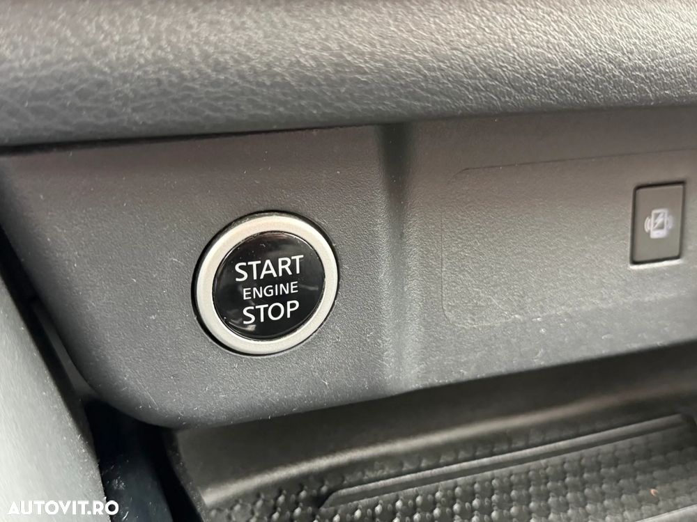 Nissan Qashqai 1.3 DIG-T MHEV Xtronic N-Connecta - 39