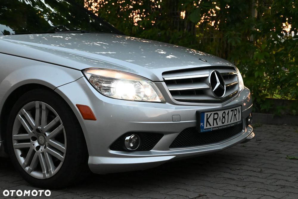 Mercedes-Benz Klasa C 300 4Matic 7G-TRONIC - 12