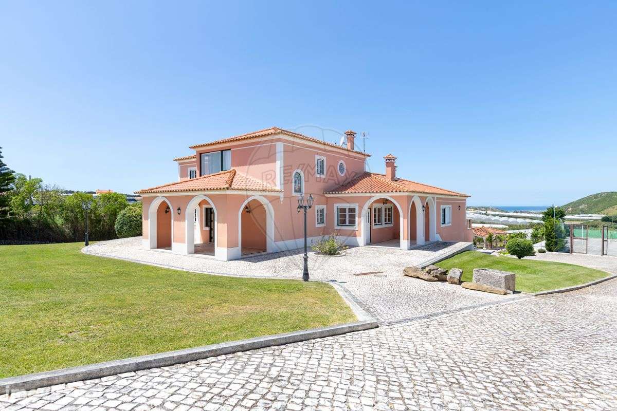 Moradia T5 para venda - Grande imagem: 2/40