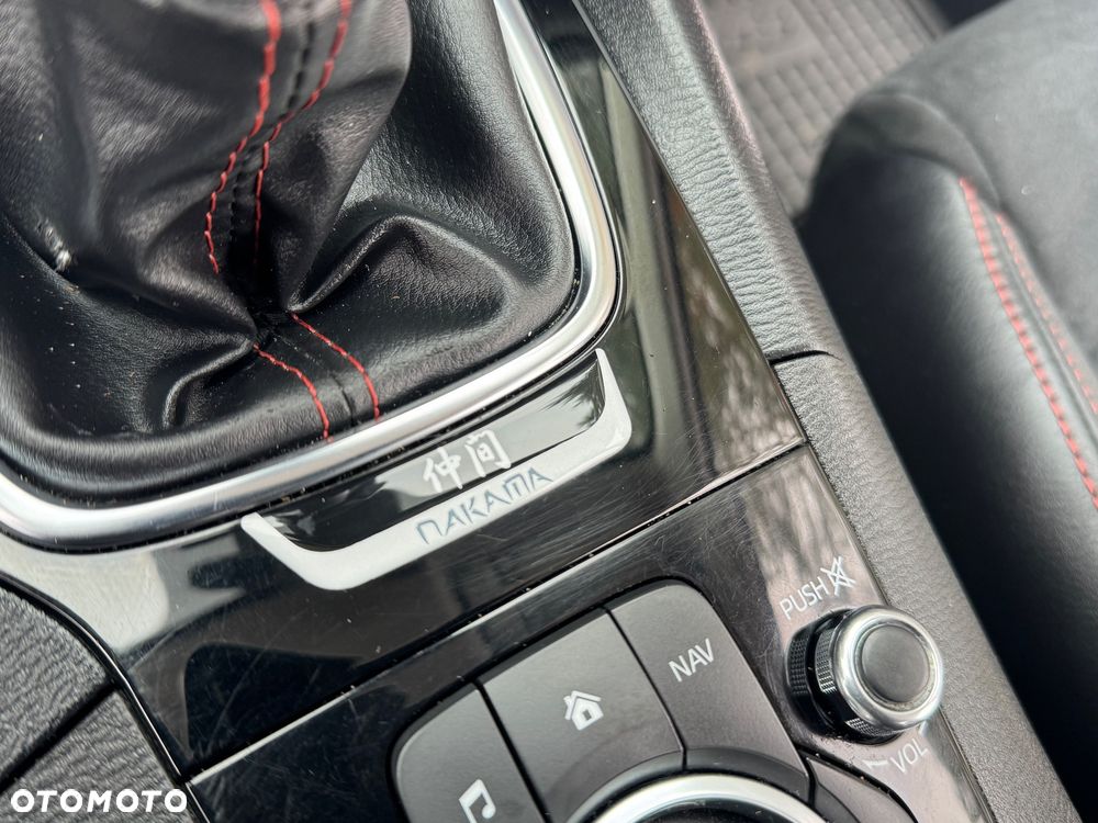 Mazda 3 SKYACTIV-G 120 NAKAMA - 35