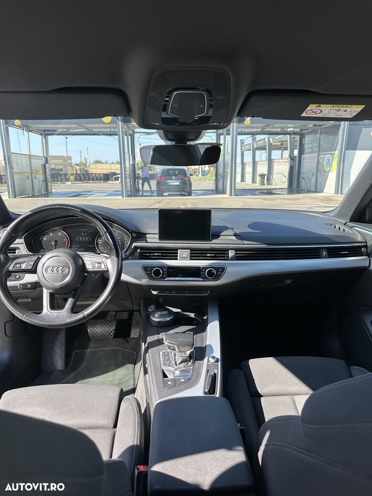 Audi A4 2.0 TDI S tronic - 17