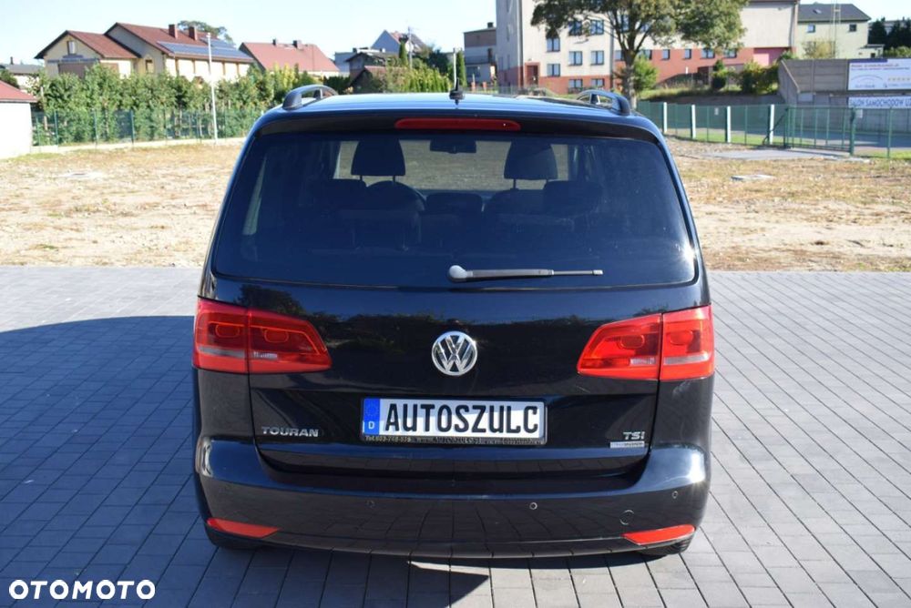 Volkswagen Touran - 8