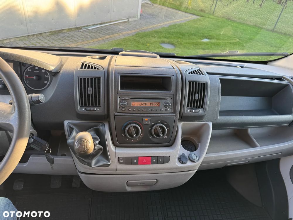 Peugeot Boxer HDi 333 L2H2 Standard - 3