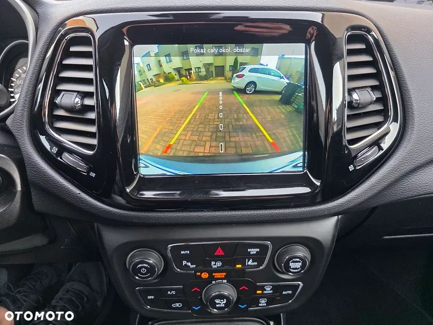 Jeep Compass 1.4 MultiAir Limited - 28