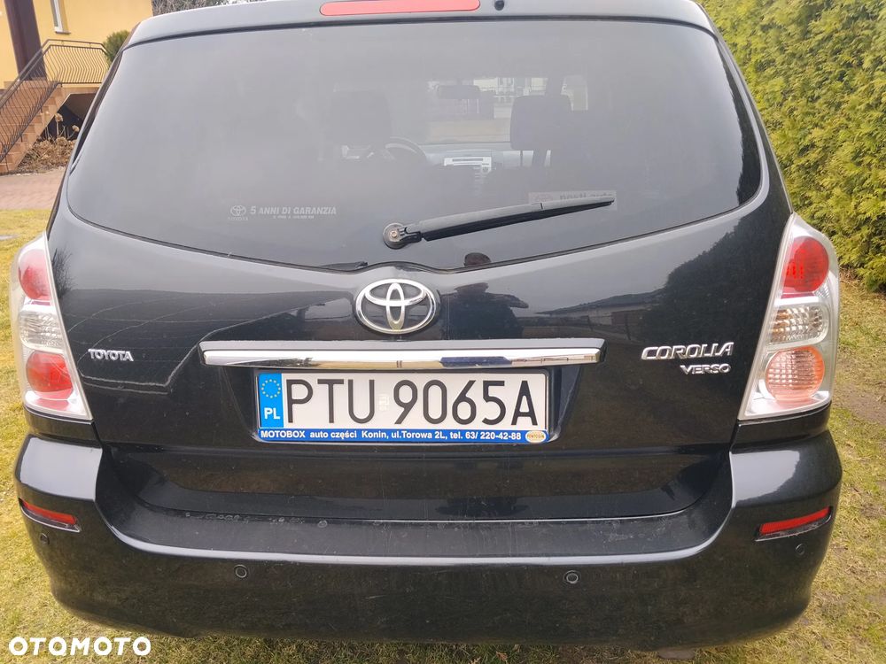 Toyota Corolla Verso - 5