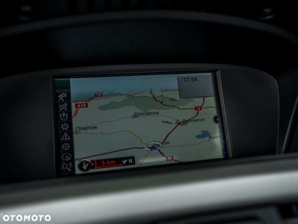 BMW Seria 3 318i Edition Exclusive - 33