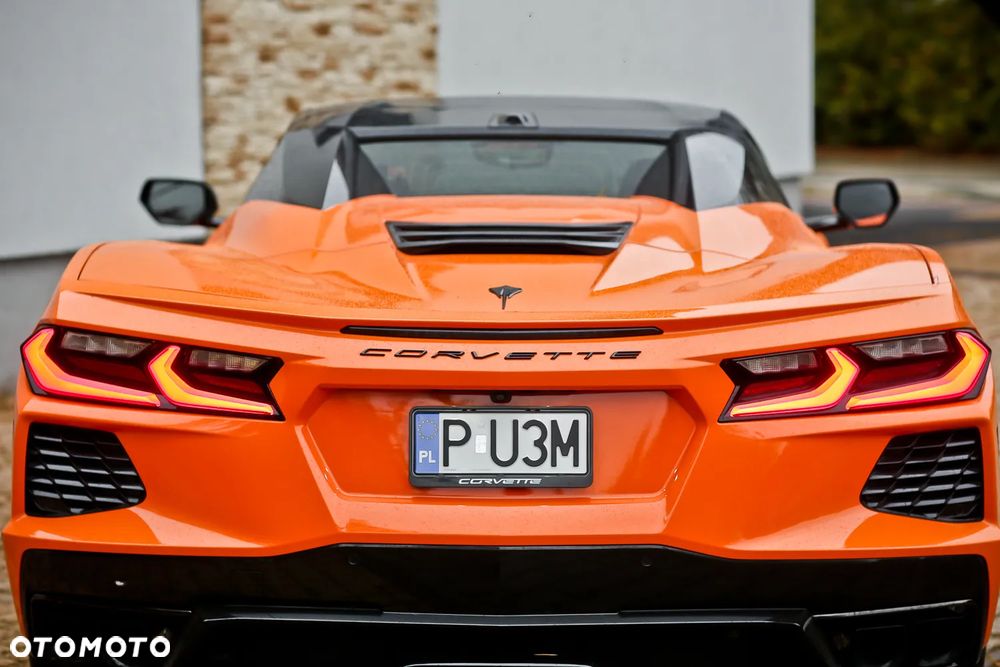 Chevrolet Corvette - 10