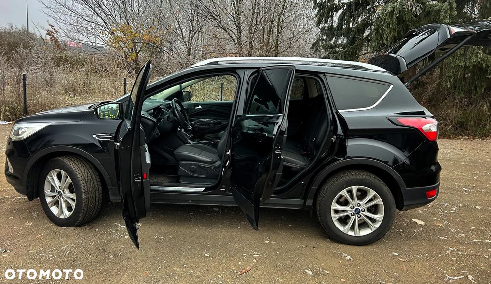 Ford Kuga 1.5 EcoBoost 2x4 Titanium - 13