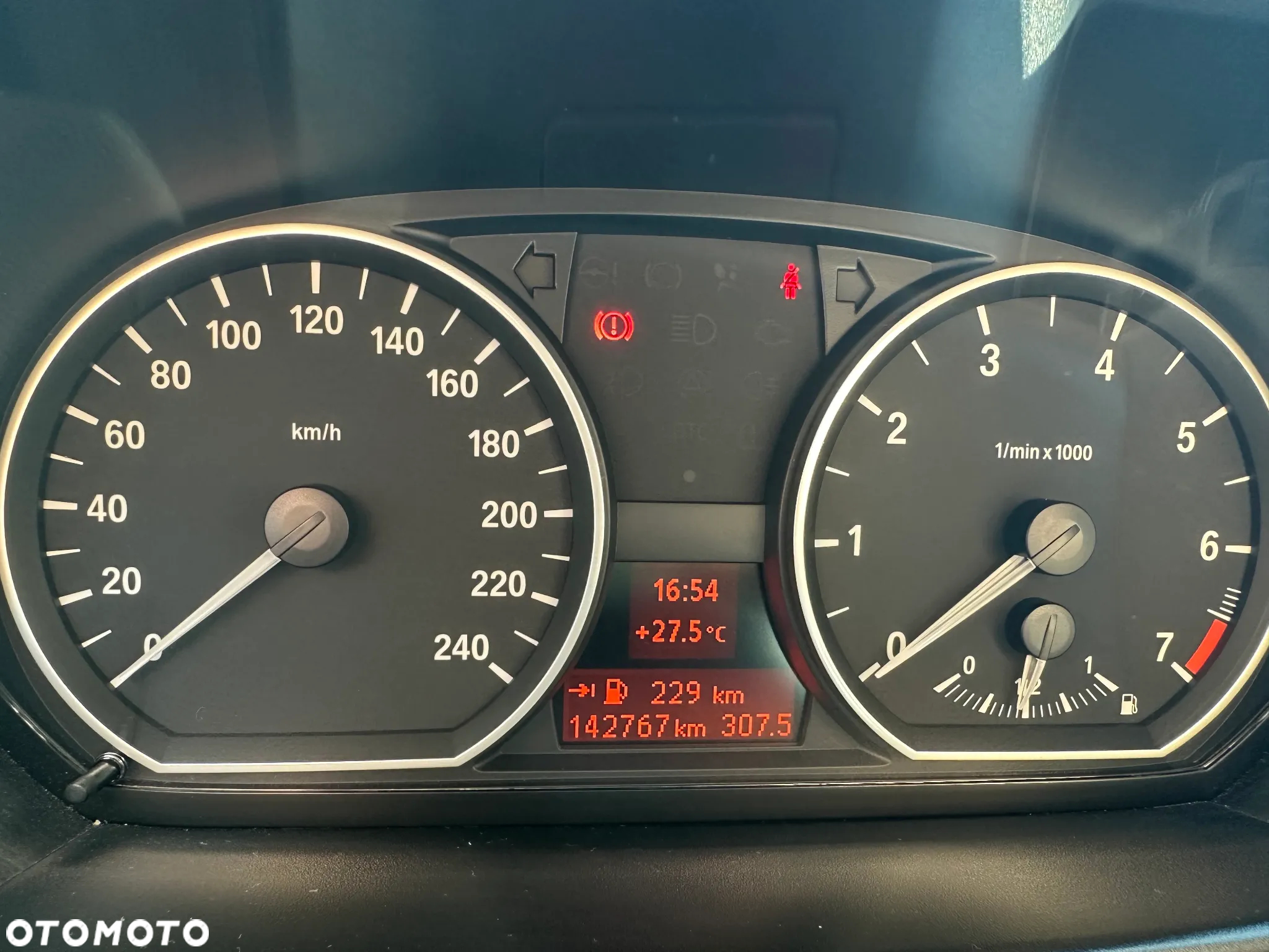 BMW Seria 1 118i Edition Sport - 12