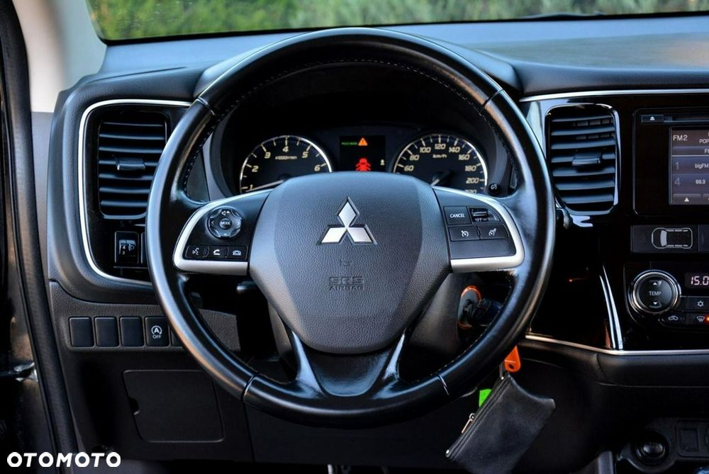Mitsubishi Outlander 2.0 2WD Active - 21