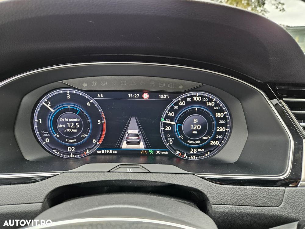 Volkswagen Passat Variant 2.0 TDI DSG R Executive - 11