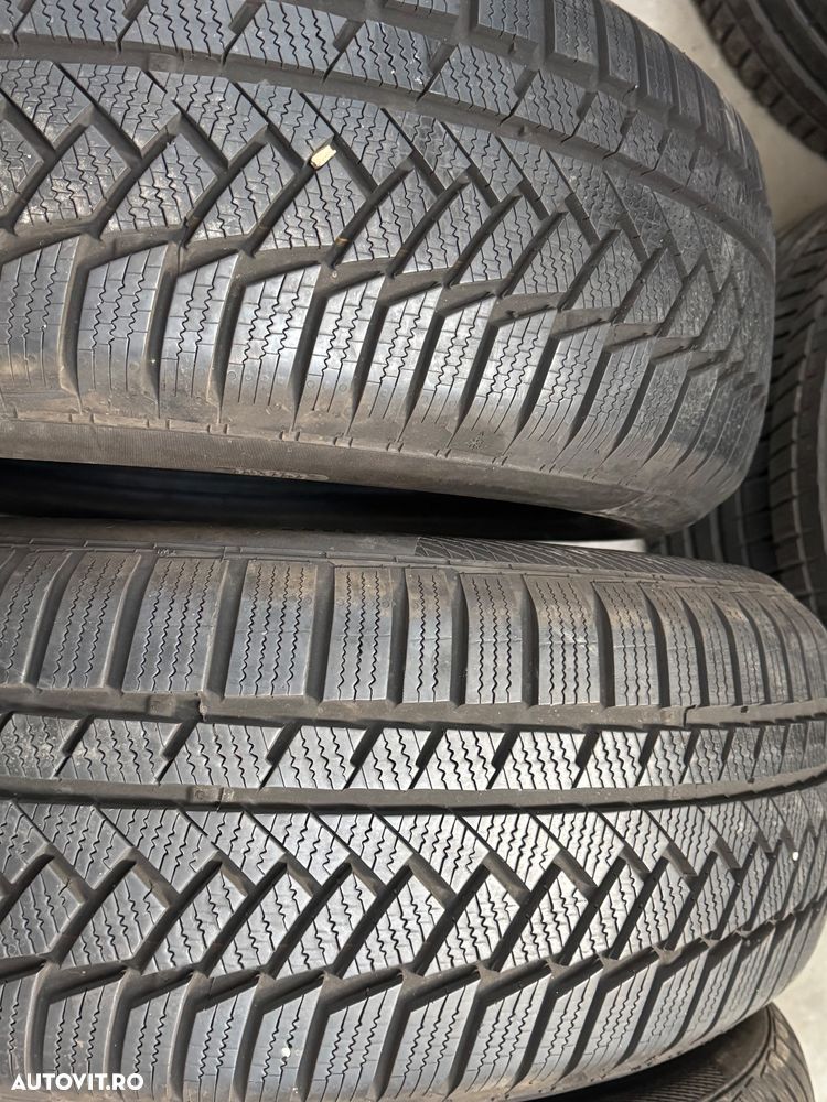 Vând 4 anvelope 235/55/18 Continental de iarnă ca noi - 2