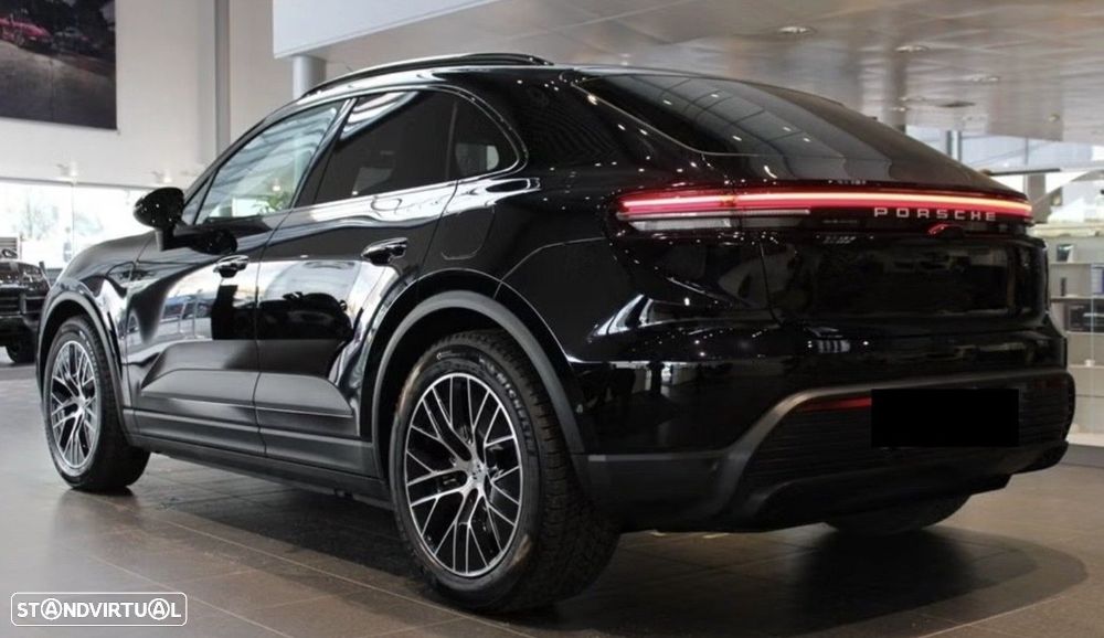 Porsche Macan Electric - 2