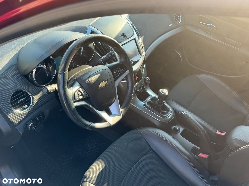 Chevrolet Cruze 1.4T LTZ+ - 9