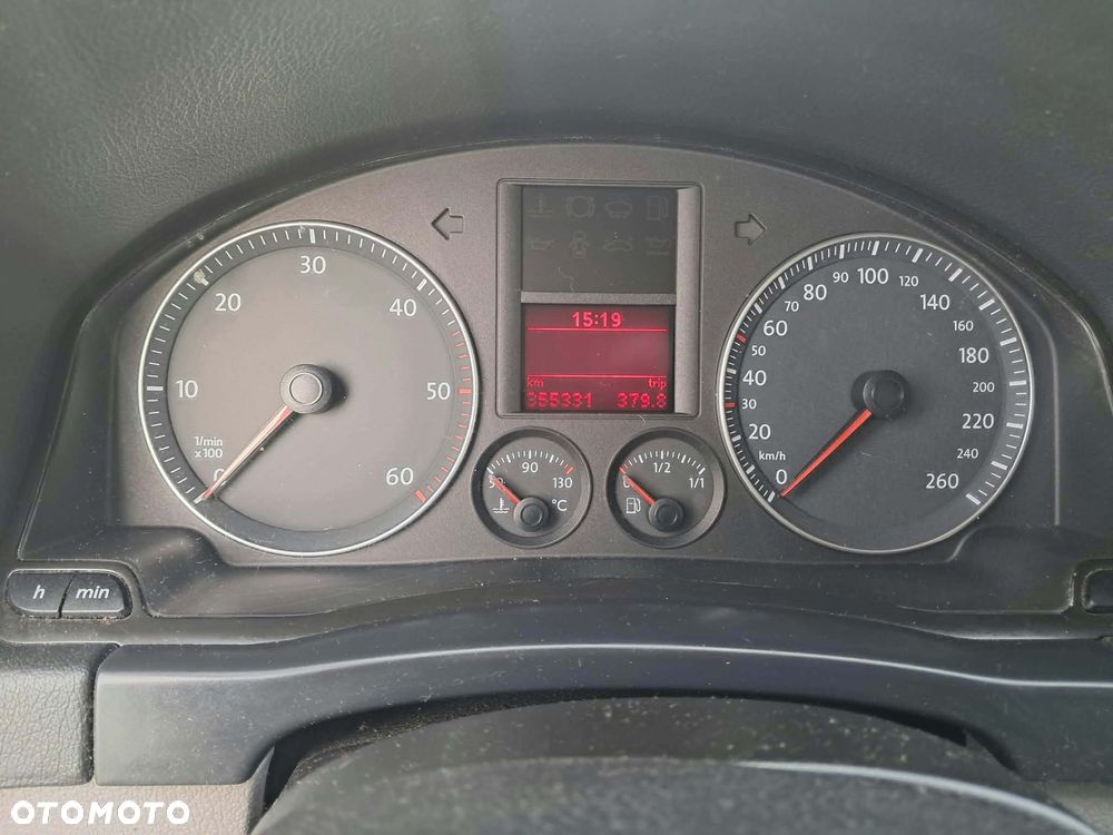 Volkswagen Golf - 9