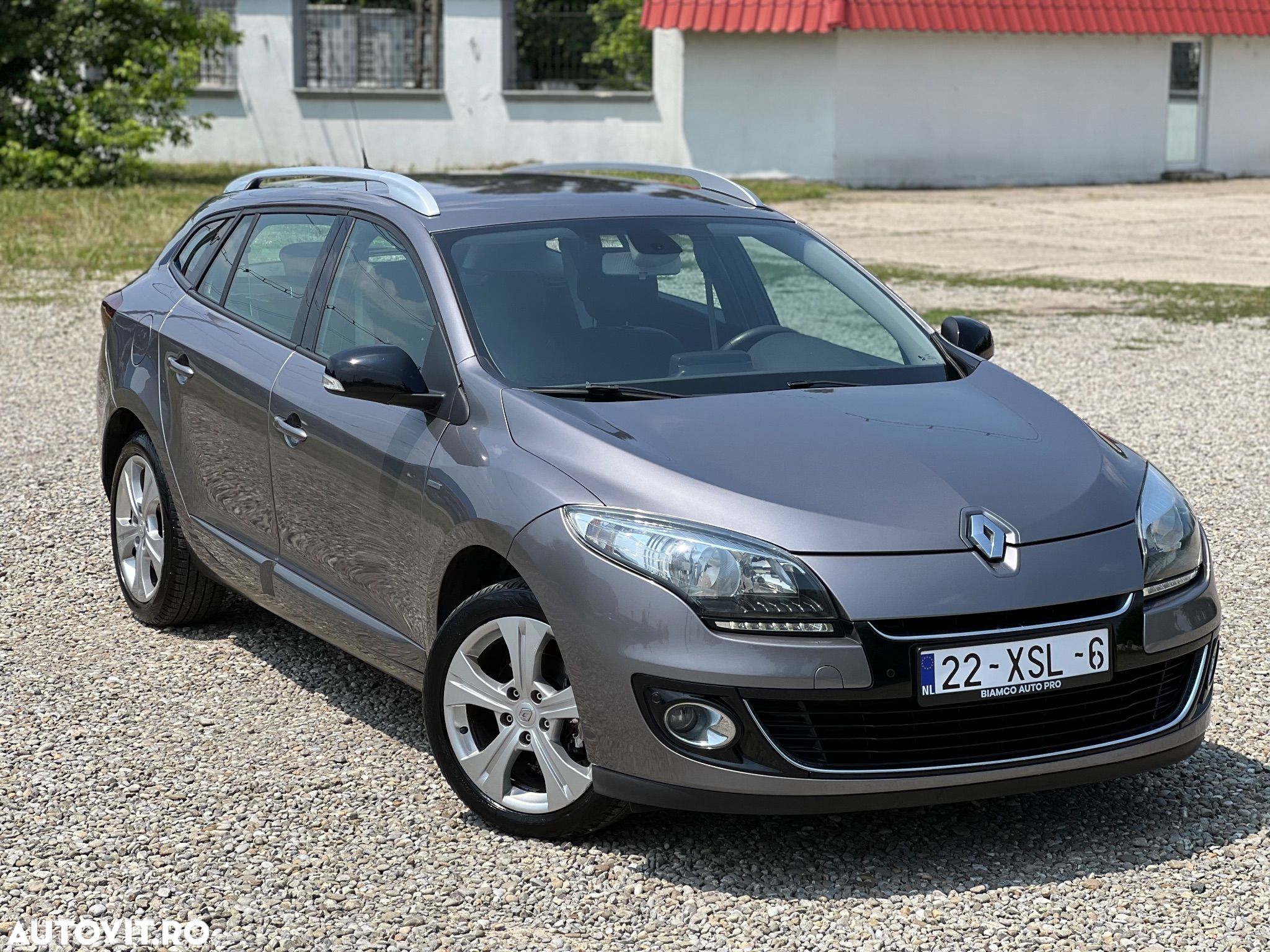 Renault Megane ENERGY dCi 110 Start & Stop Bose Edition - 1