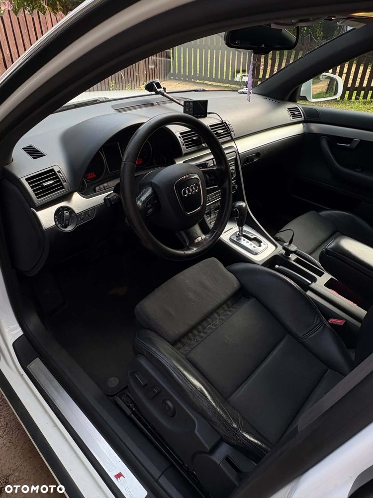 Audi A4 Avant - 5