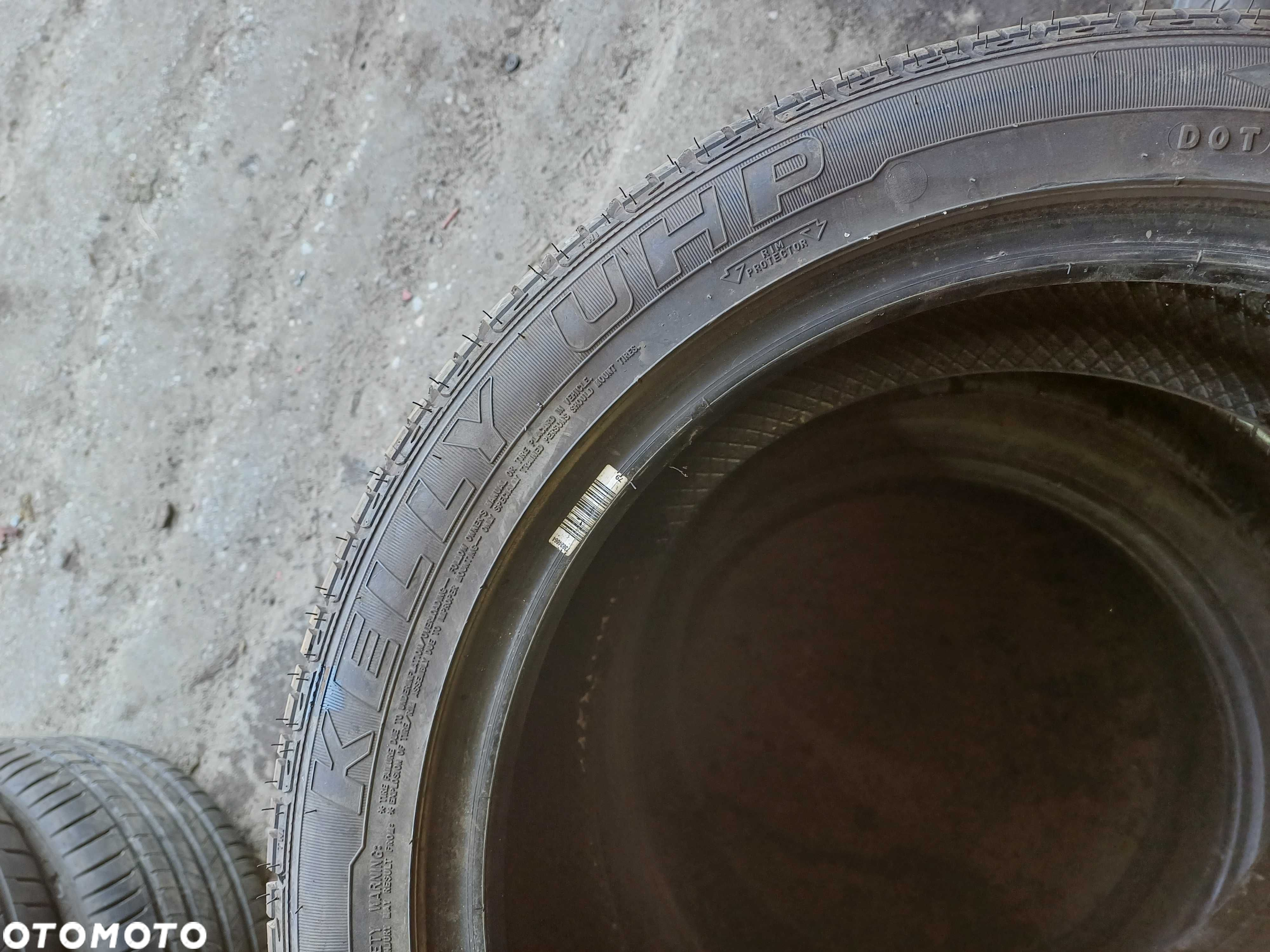 Kelly Uhp 225/45 R17 91W 2021r - 4