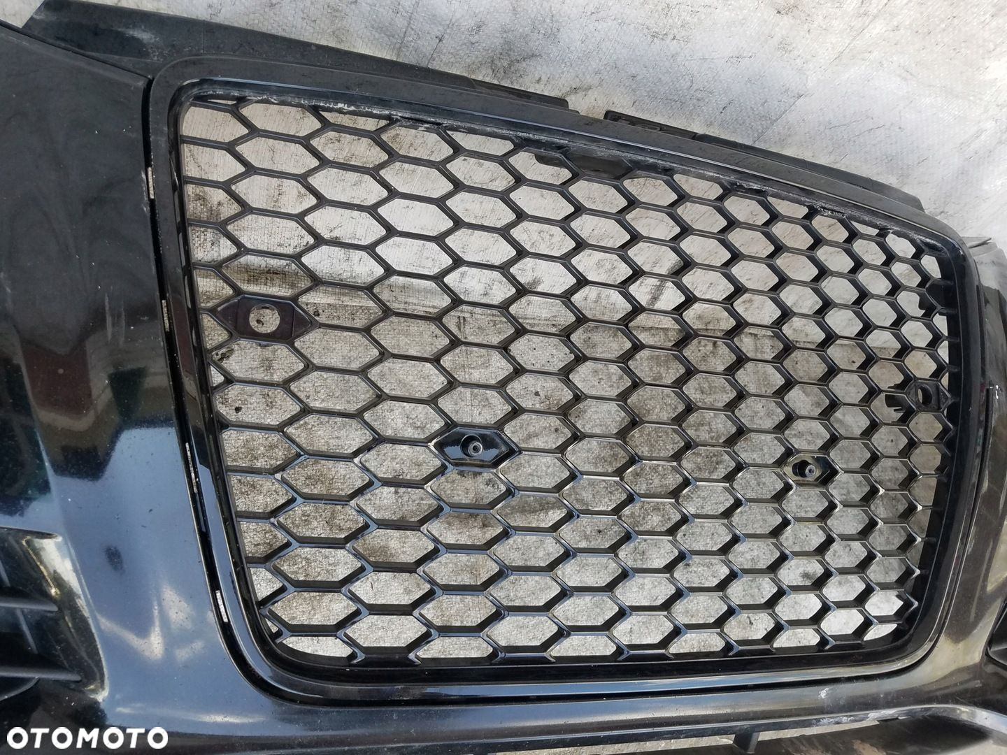 ZDERZAK PRZÓD AUDI A3 8P LIFT S-LINE SLINE KOD LY9B - 13