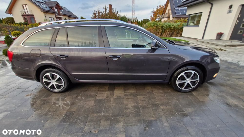 Skoda Superb Combi 2.0 TDI Exclusive - 7