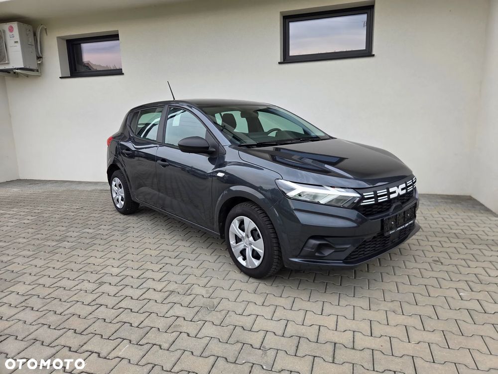 Dacia Sandero - 5
