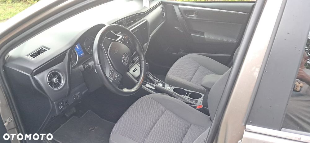 Toyota Corolla 1.6 Premium MS - 5