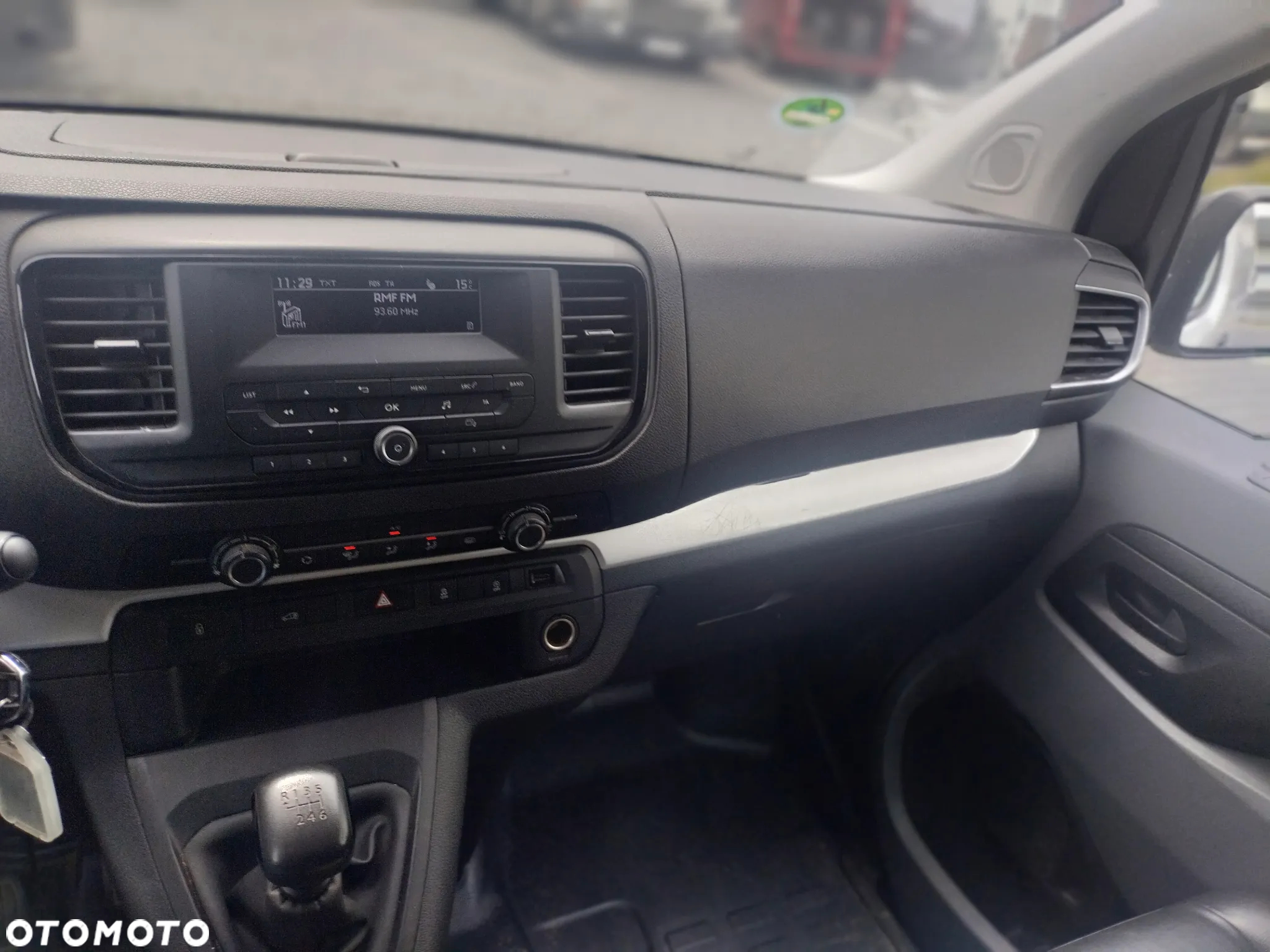 Opel Vivaro - 19