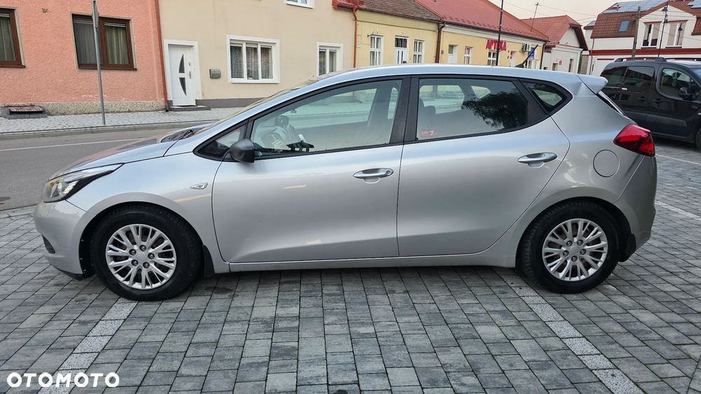 Kia Ceed 1.4 CRDi XL - 9