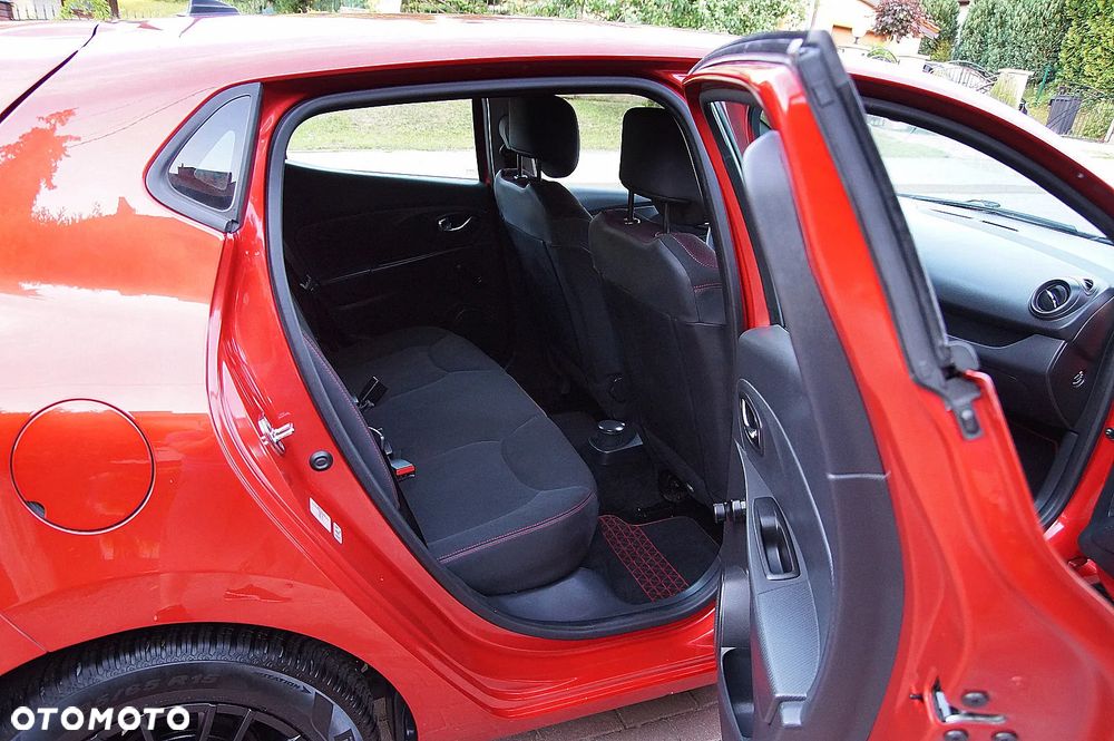 Renault Clio 1.2 16V 75 Experience - 19