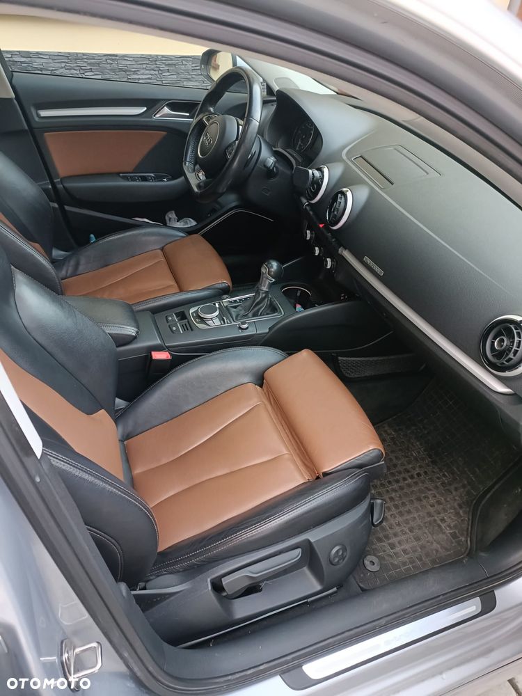 Audi A3 Sportback - 15