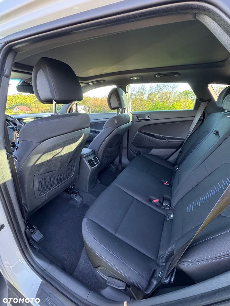Hyundai Tucson blue 1.7 CRDi 2WD Advantage - 13